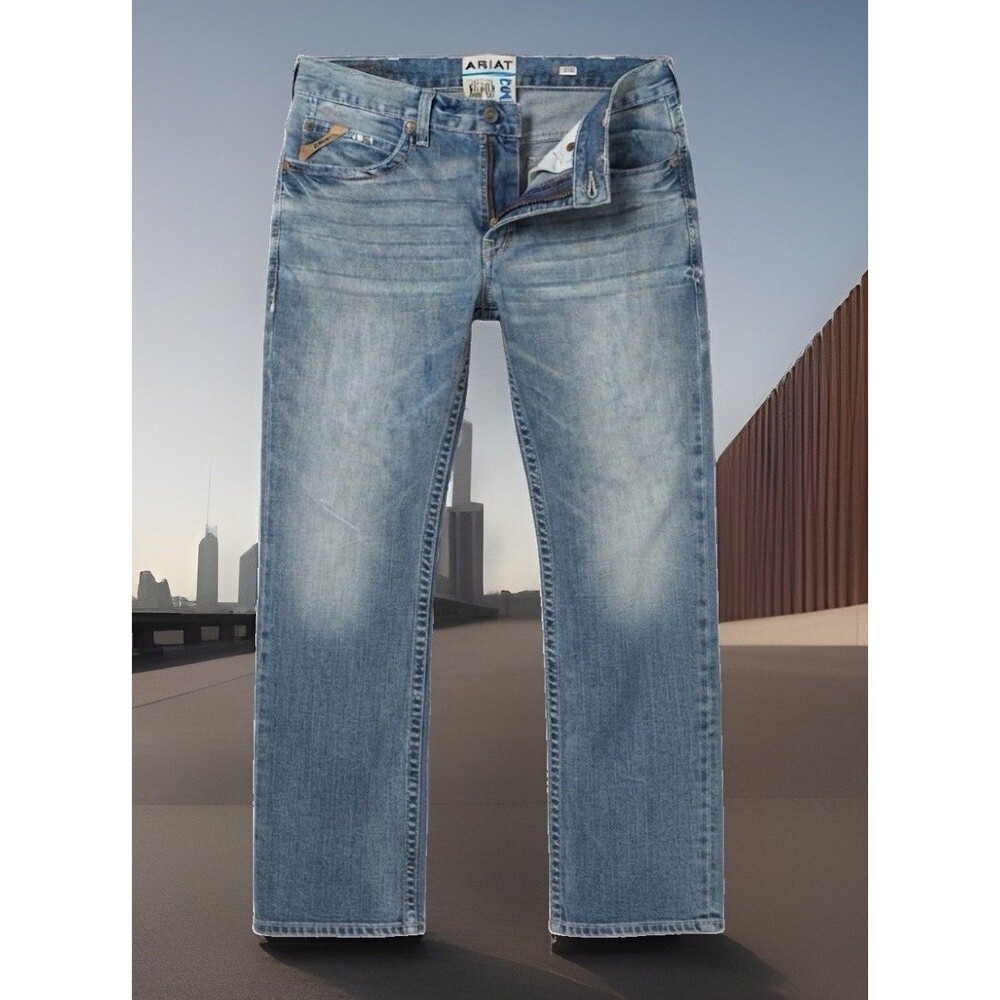 Ariat M2 Jeans Mens 38x30 Light Wash Relaxed Boot Cut Blue Denim Western